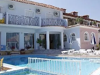 Apollon Hotel 2*