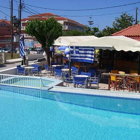 Apollon فندق Plános